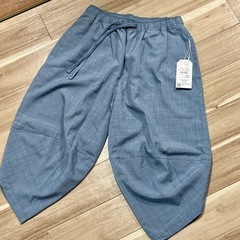 メンズ新品バルーンパンツ＆VネックTシャツの画像