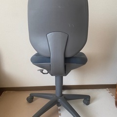 パソコン　イス　椅子の画像