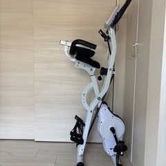 エアロバイク　フィットネスバイクの画像