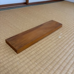 茶色の木材 長方形板の画像