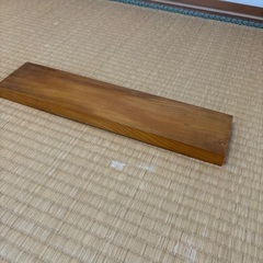 茶色の木材 長方形板の画像