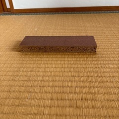 木製のダークブラウン長方形板の画像