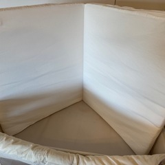 Aprica ベビーベッドCOCONEL Air マット付の画像