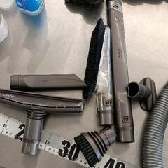 0824-131 dyson　サイクロン掃除機の画像