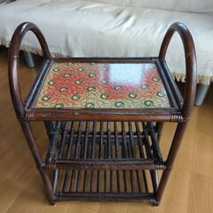木製の棚／収納ラック／植物スタンドの画像