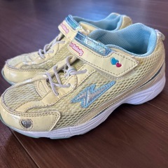 キッズスニーカー20cmの画像