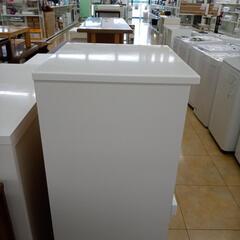 リユースのサカイ太田店★ジモティ割あり★  食器棚 ダークブラウン H89×D39.5×W79.5 クリーニング済み OJ10684の画像