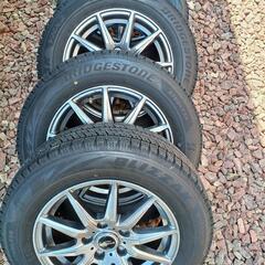 スタッドレスBLIZZAK VRX2
185/65/15R
の画像