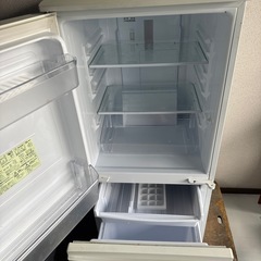 ①　冷蔵庫　SHARP シャープの画像