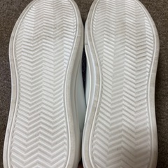 ほぼ未使用　スニーカー26.5の画像