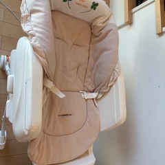 ハイローチェアの画像