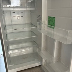 値下げ交渉可　
2021年式　Hisense 冷蔵庫の画像