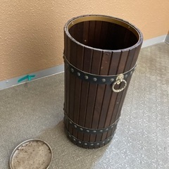 傘立ての画像