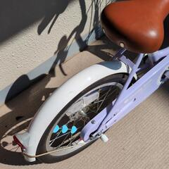 16インチ子供用自転車パープル&ホワイトの画像