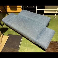 札幌限定配送/お引き取り可◆家具◆LOWYA◆2人掛けソファ/ソファベッド◆布製/ファブリック◆ネイビー◆W130 D74 H62の画像