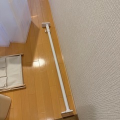 突っ張り棒の画像