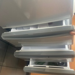 冷蔵庫の画像