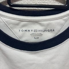 TOMMY レディース メンズ Tシャツの画像