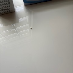 テーブル椅子セットの画像