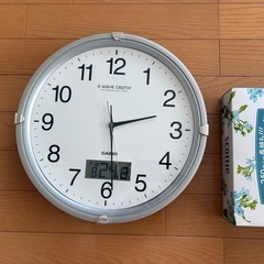 【１０００円】CASIOカシオの壁掛け電波時計☆直径３４ｃｍの画像