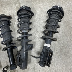 86 純正サスペンションの画像