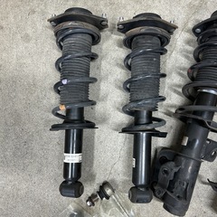 86 純正サスペンションの画像