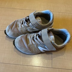 ニューバランス 996 スニーカー 22.5センチの画像