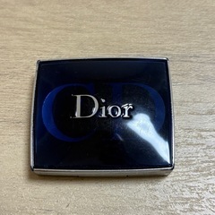 Dior アイシャドウ サンククルール 834 ミニサイズの画像