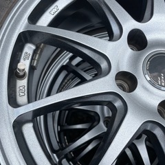 スタッドレス　17ホイールの画像