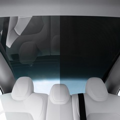 TESLA 新型Model 3ガラスルーフ サンシェード(フロント&リアセット)の画像