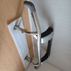 ランドクルーザープラド　バンパーガードの画像