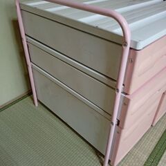 押入れ収納　引き出しの画像