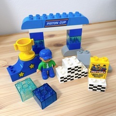 LEGO　レゴデュプロ サーキットブロック トロフィー整備士　の画像