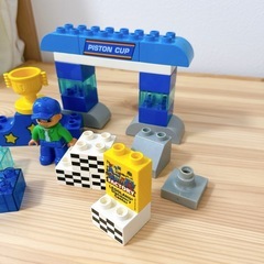 LEGO　レゴデュプロ サーキットブロック トロフィー整備士　の画像