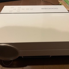 FHD画質　プロジェクター　スクリーンセットの画像