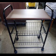 札幌お引き取り限定◆家具◆ニトリ◆キャスター付きワゴン/キッチンワゴン◆バリオ2/WG51 MBR◆W51 D31 H74の画像