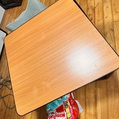 こたつ机ほぼ新品の画像