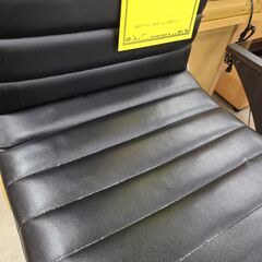 J1353【リユースのサカイ柏店】バーチェア　ブラック　クリーニング済の画像