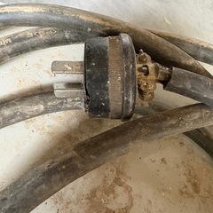 【ジャンク】イクラアーク IS S150W 小型交流アーク溶接機　動作未確認の画像