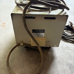 【ジャンク】イクラアーク IS S150W 小型交流アーク溶接機　動作未確認の画像