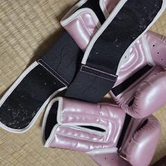 ボクシング　グローブ　８オンス　レディースの画像