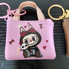 95🐰LABUBUラブブ。コインケースキーホルダー1つ¥300の画像