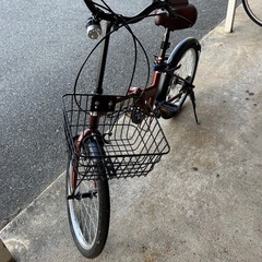 折りたたみ自転車の画像