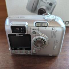 Nikon ニコン カメラ デジタルカメラ　の画像