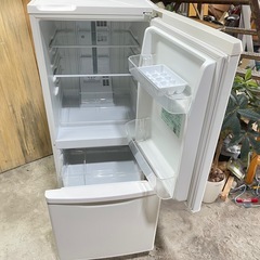 💥激安💥🏅保証付き🏅PANASONIC冷蔵庫　138L NR-B14B-W  2018年の画像