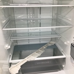 #H-48【ご来店頂ける方限定】TOSHIBAの3ドア冷凍冷蔵庫ですの画像