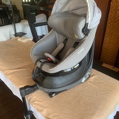 CONBI チャイルドシートの画像