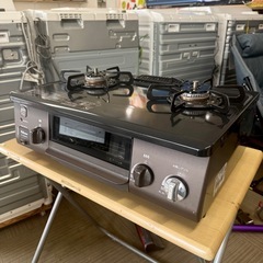 【超美品‼️】パロマ 2023年製 都市ガス用 ガステーブル 右強火/水無し片面焼きグリル ブラウンメタリック♪の画像