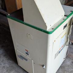 籾摺り精米機の画像