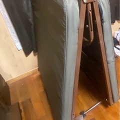折りたたみベッドの画像